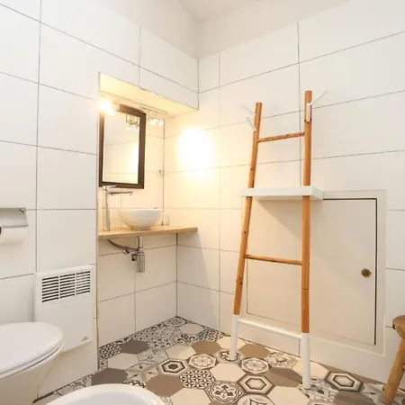 Appartement Upstays Suquet Duplex 57m Near Beach