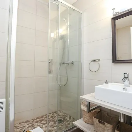 Upstays - Duplex With Air Conditioner - 5 Min * Cannes