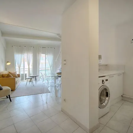 Upstays Suquet Duplex 57m Near Beach *