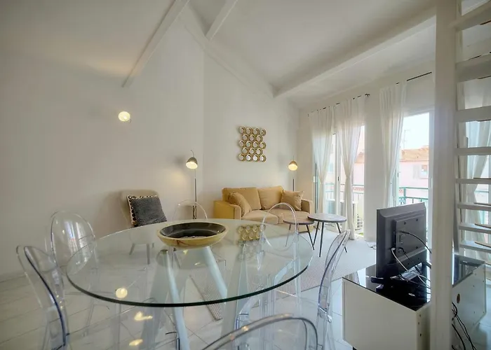 Immogroom - Duplex With Air Conditioner - 5 Min From The - Suquet Apartman